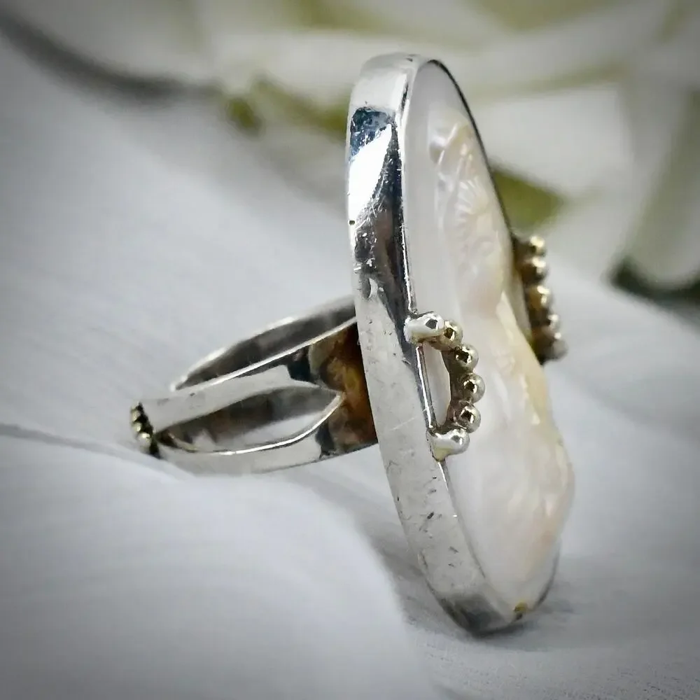 Colleen Lopez 925 Silver Carved Mother of Pearl Goddess Ring Gold Tone Size 6.75